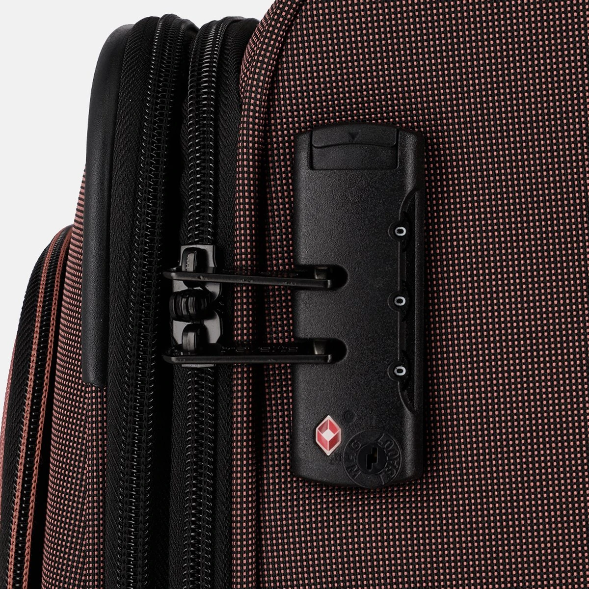 Travelite Zachte koffer / Trolley / Reiskoffer - Viia - 67 cm (medium) - Roze Travelite Zachte Koffer / Trolley / Reiskoffer - Viia - 67 Cm (medium) - Roze -Travelite Reistassen 1200x1200 32