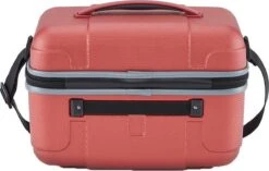 Travelite Vector Beauty Case Coral 2 Travelite Vector Beauty Case Coral -Travelite Reistassen 1200x765 1