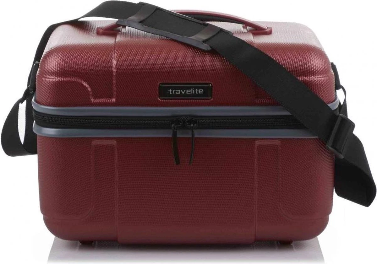 Travelite Vector Beauty Case Coral Travelite Vector Beauty Case Coral -Travelite Reistassen 1200x841 2