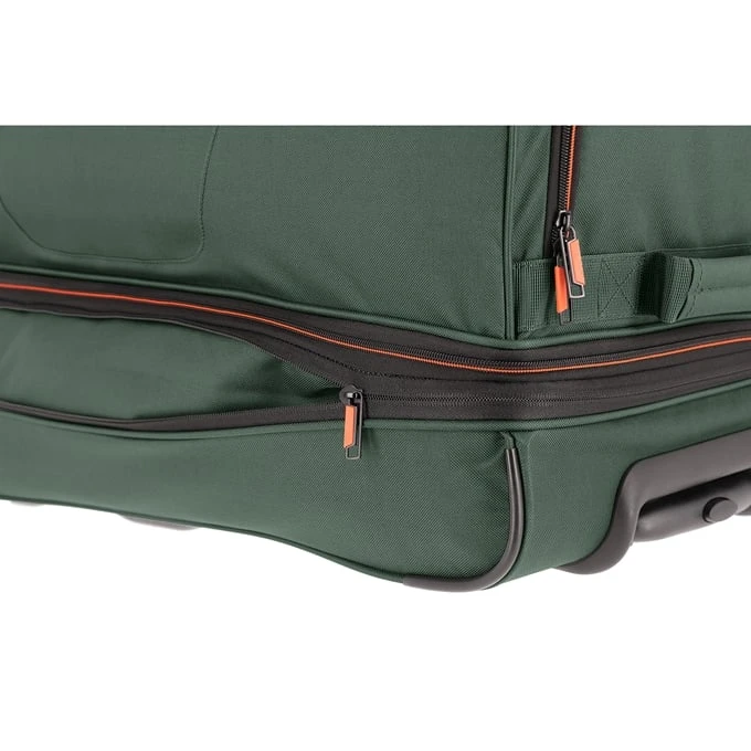 Travelite Basics Wheeled Duffle 70 Expandable dark green Travelite Basics Wheeled Duffle 70 Expandable Dark Green -Travelite Reistassen image 832